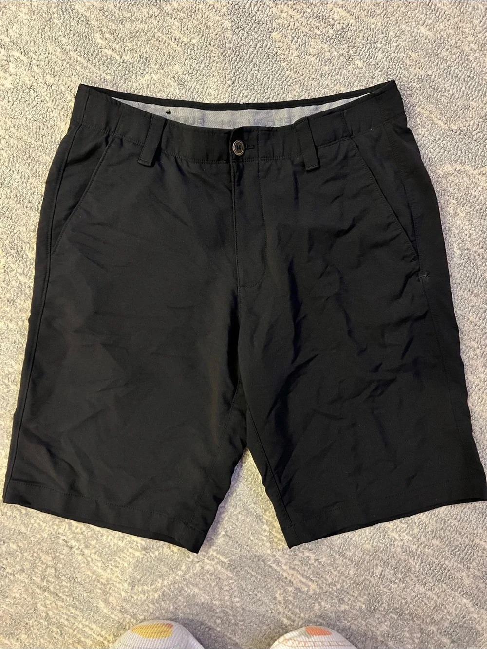Under Armour Men's Black Flat Front Performance Shorts
